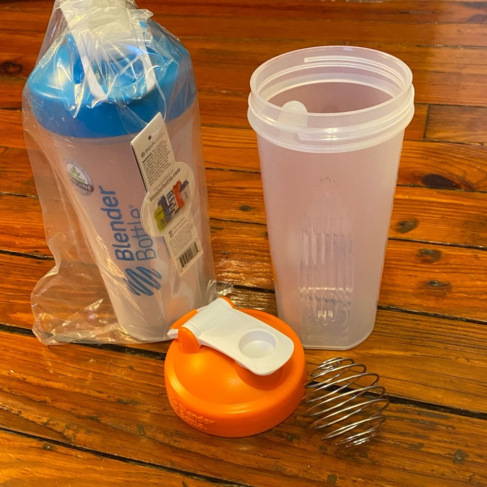 Two New Blender Bottles Orange & Blue